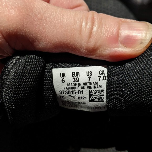 Puma Wired Run black size 7 (youth/men) shoes $25 - Picture 2 of 4